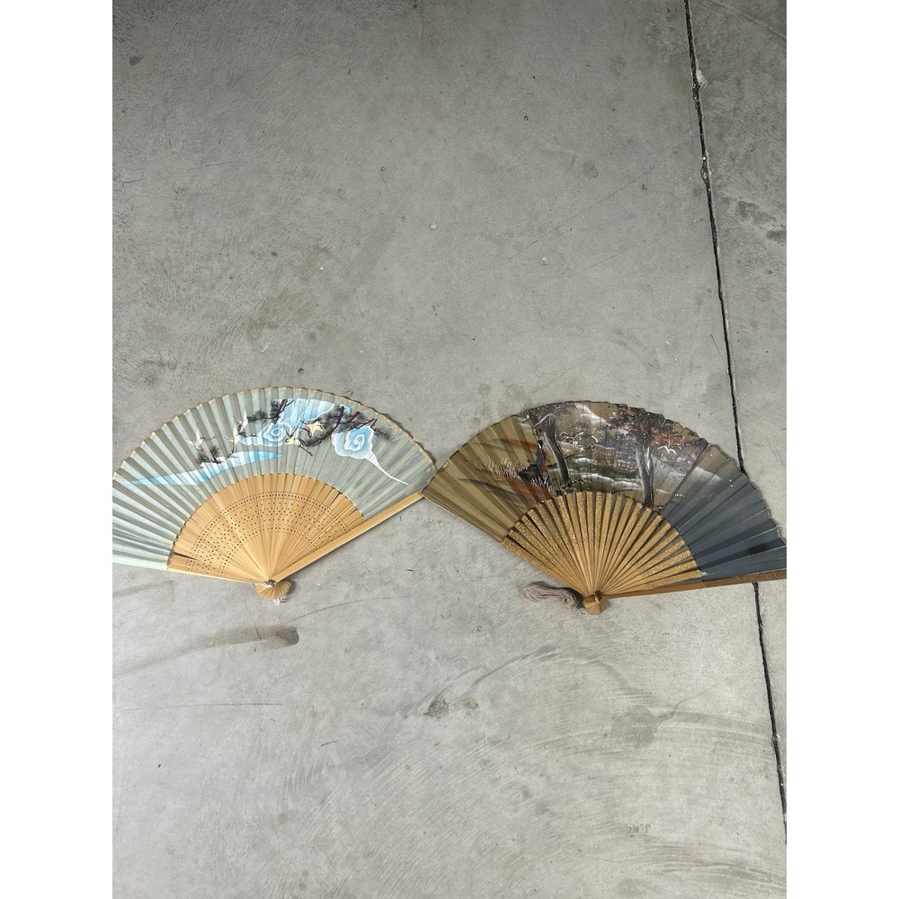 Lot Of 2 Vintage East Asian Hand Fans - Oriental Folding Hand Fans